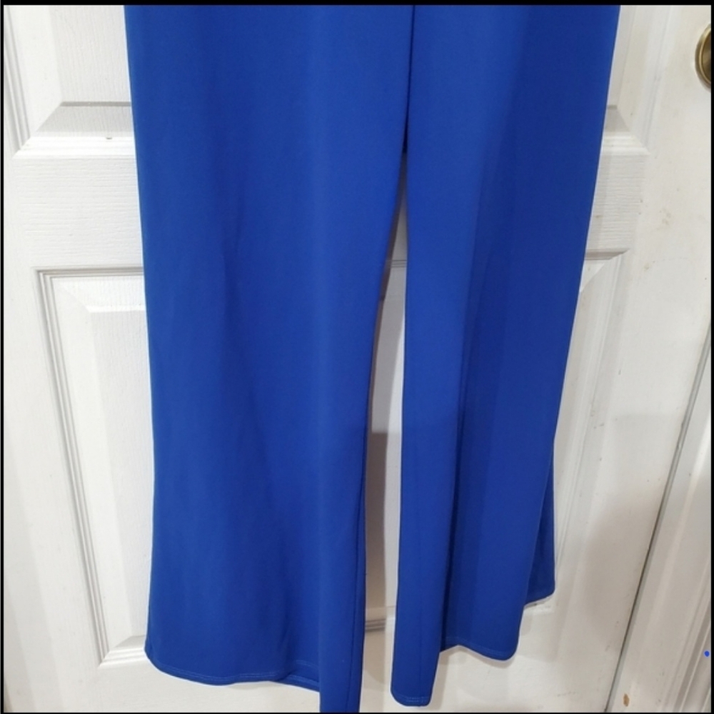 Royal Blue Jumpsuit with Plunging V-Neck Size 1xl💙💙 - Picture 13 of 15